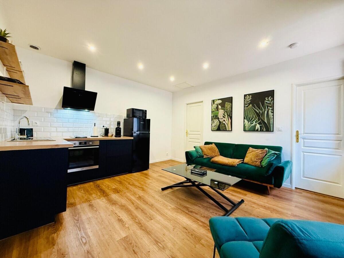 Les Logis D'Esmeralda-Des Appartements Au Charme Intemporel Romorantin-Lanthenay Phòng bức ảnh
